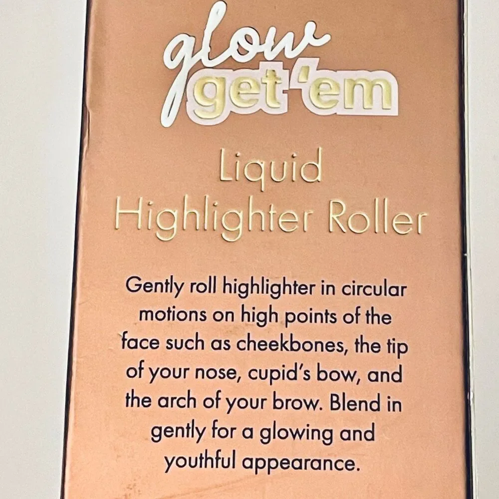 NWT 2 glow get’em liquid highlighter roller Rose Gold for a Radiant Healthy Glow